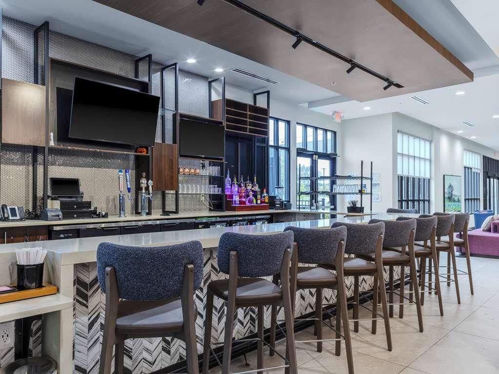 Hilton Garden Inn Detroit Utica, Mi Clinton Township Restoran gambar
